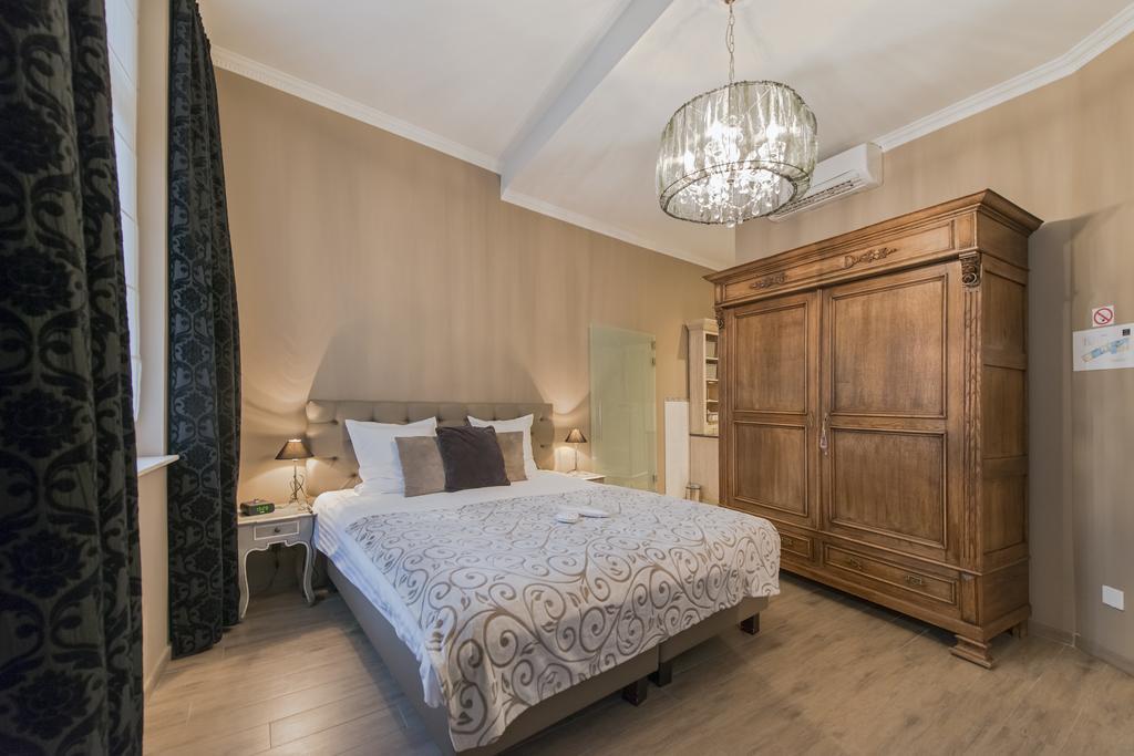 Boutique Hotel Caelus VII Tongres Extérieur photo